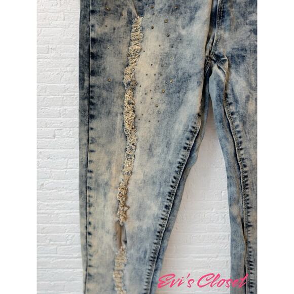 BAMBOO Jeans Distressed 7 8 Skinny With Rhinestones Light Weight Skinny Legs - Picture 3 of 14